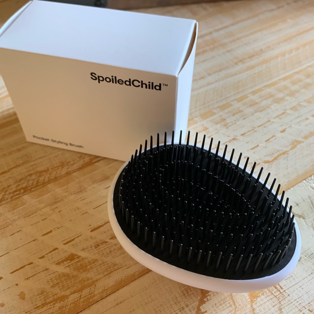 Spoiled Child Pocket Styling Brush
